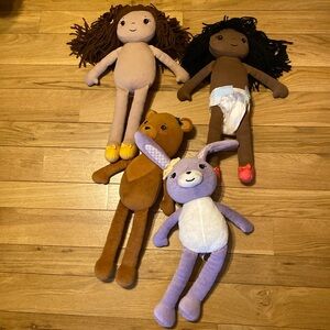 LOT of Matilda Jane dolls ( 4 dolls shown)